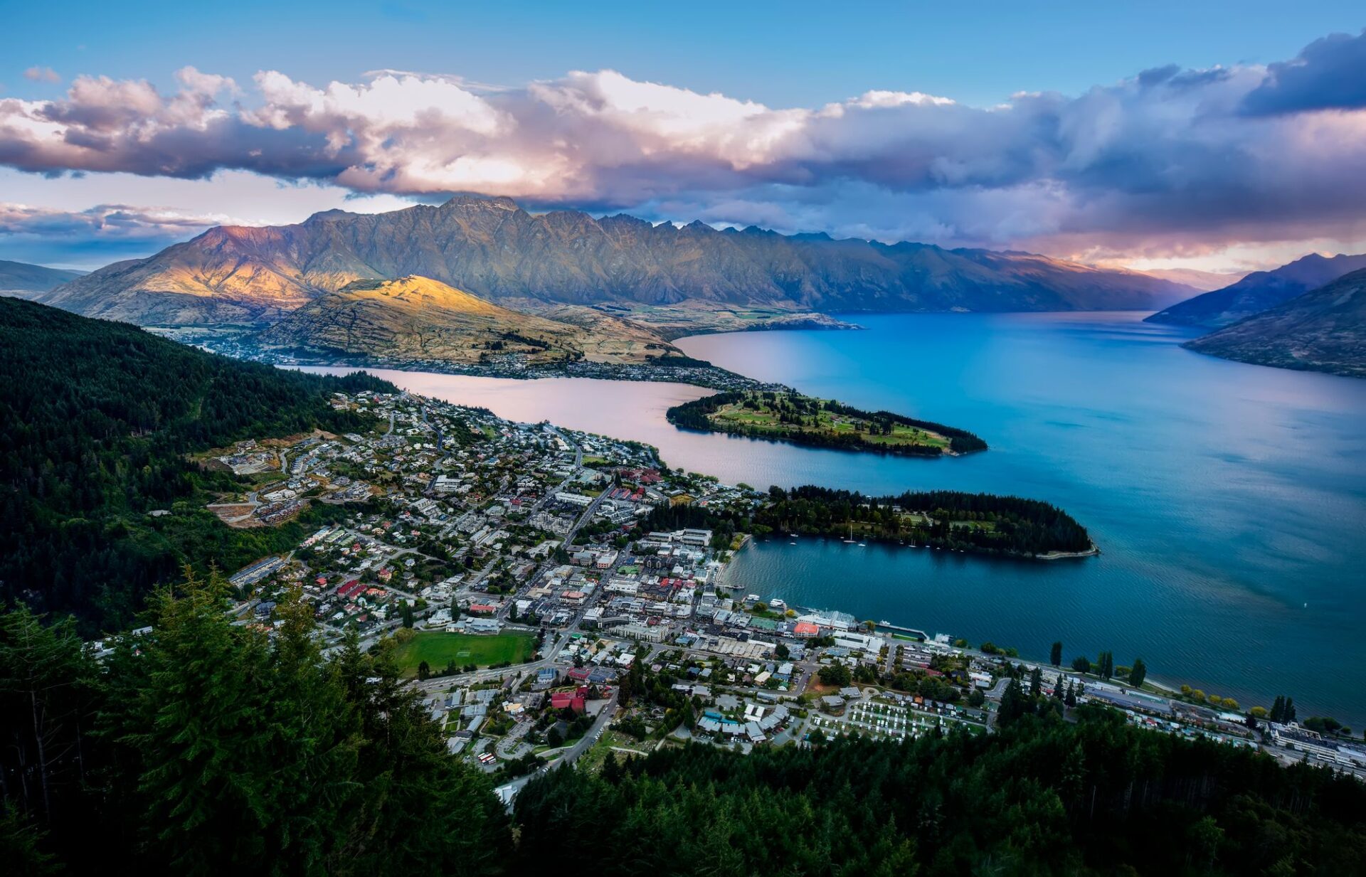 15 Great Reasons to Visit New Zealand: A Journey into Nature’s Paradise